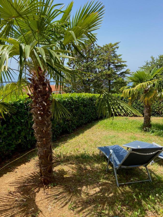 Villa Rudy Holiday Home Njivice Esterno foto